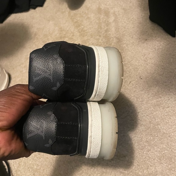 Louis Vuitton sneaker in excellent condition - Picture 5 of 6